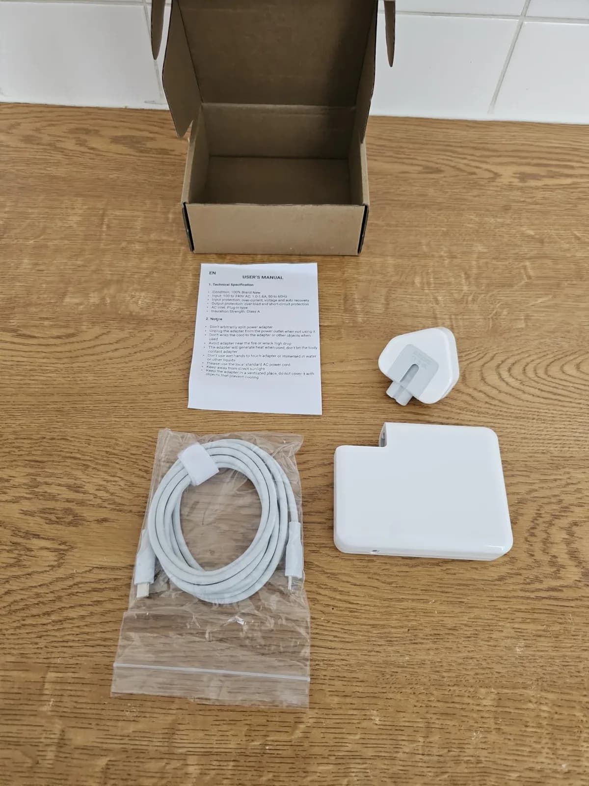 USB-C 140W зарядно за MacBook и устройства с USB-C (C to C) снимка 7